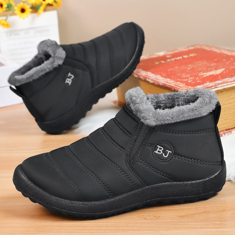 WinterGlück™ Boots – On Sale Now! Warm, Soft, and Fully Waterproof.
