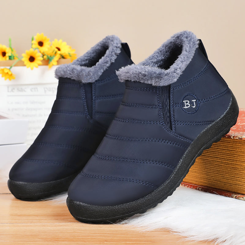 WinterGlück™ Boots – On Sale Now! Warm, Soft, and Fully Waterproof.