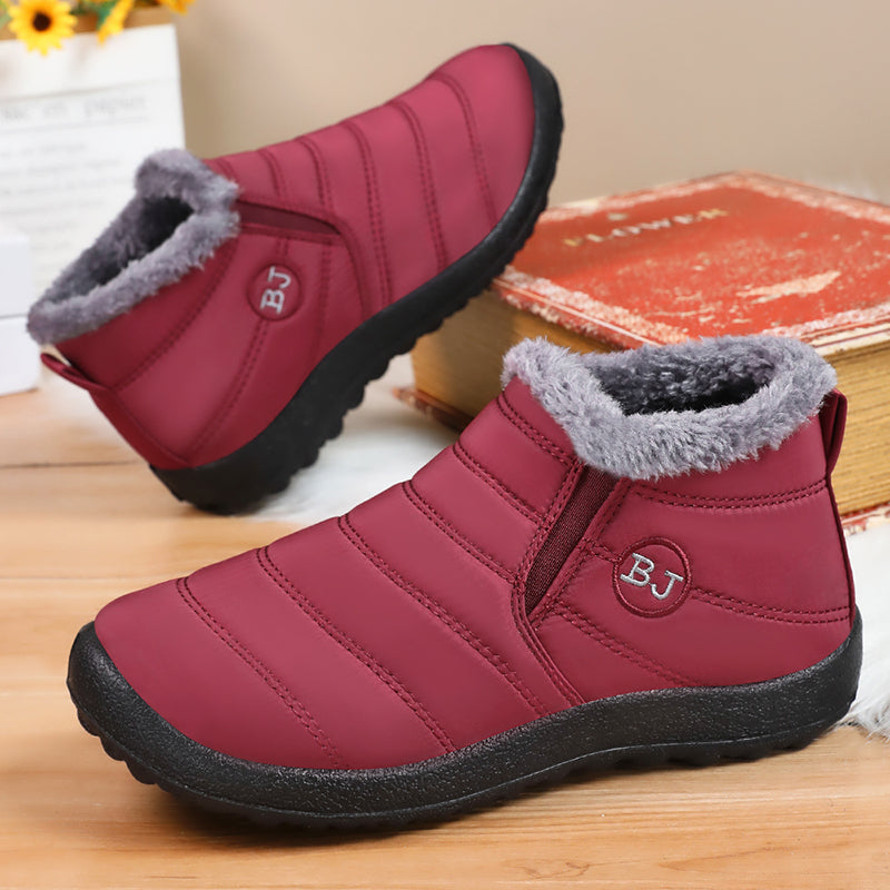 WinterGlück™ Boots – On Sale Now! Warm, Soft, and Fully Waterproof.