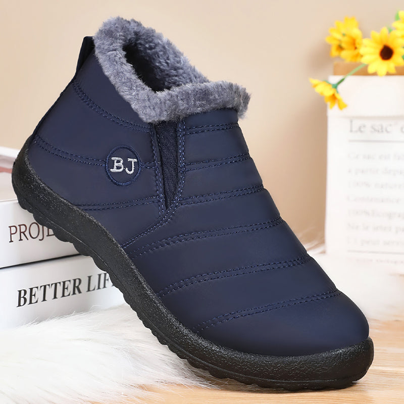 WinterGlück™ Boots – On Sale Now! Warm, Soft, and Fully Waterproof.