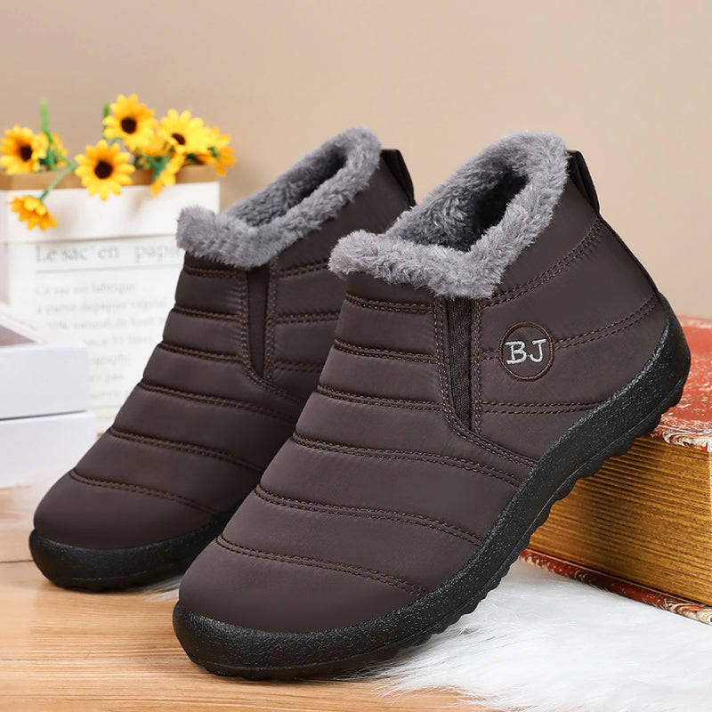 WinterGlück™ Boots – On Sale Now! Warm, Soft, and Fully Waterproof.