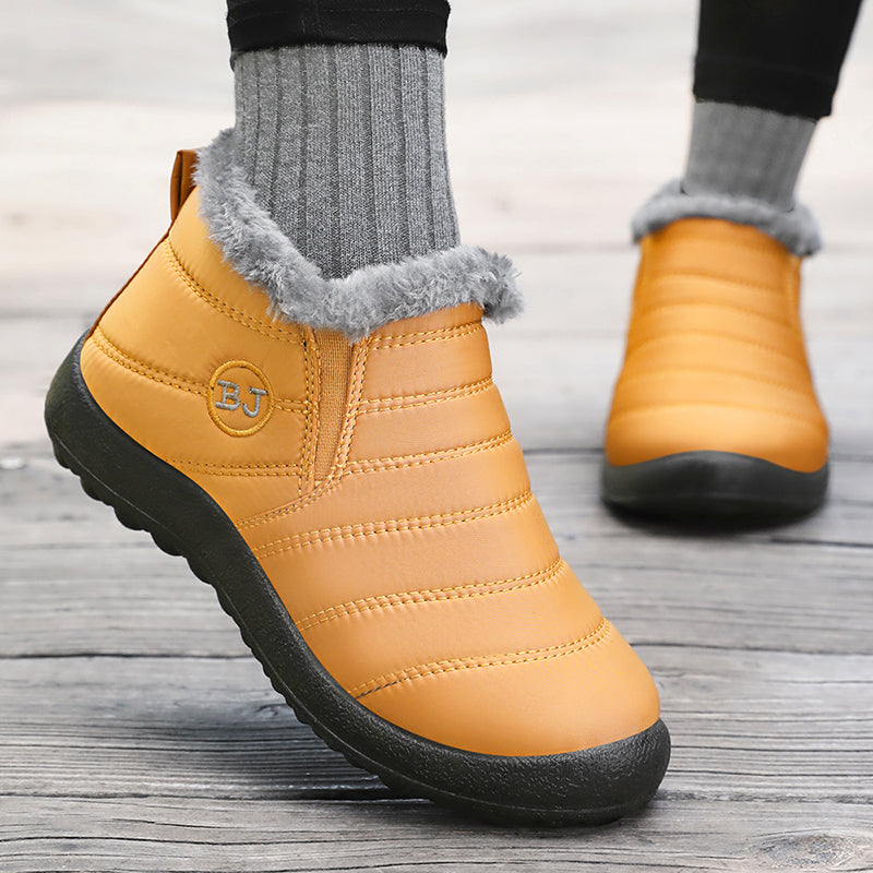 WinterGlück™ Boots – On Sale Now! Warm, Soft, and Fully Waterproof.